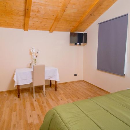 Agriturismo Cascina Reggio Castelnuovo  Экстерьер фото